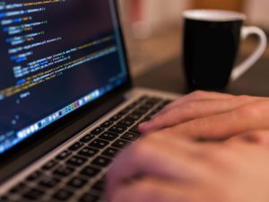 Uncover Why Buying a Laptop Charger Requires Great Factors and Caution