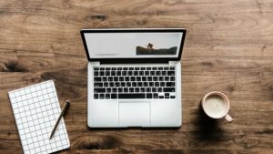 ‍5 Creative Email Signature Templates That Will Make You Stand Out