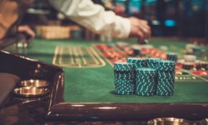 How mobile gaming has revolutionized the scale and popularity of online slots?