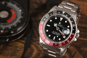 Key Aspects To Consider When Choosing The Right Rolex GMT Watch