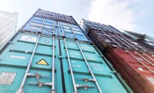 How To Decide Which Shipping Container Is The Best For Your Business Needs?