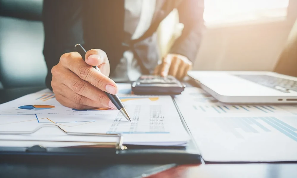 Why Professional Tax and Accounting Support Matters for Individuals and Businesses in Montreal